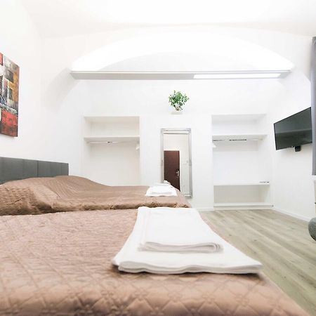 Apartma City & Free Parking リュブリャナ エクステリア 写真